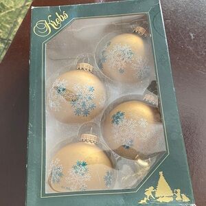 Gold Holiday Ornaments Set